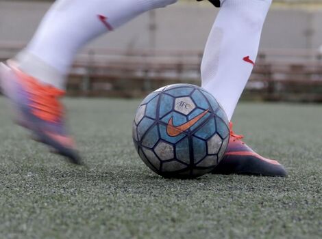 サッカー